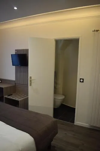 Hotel Puy De Dome 3*