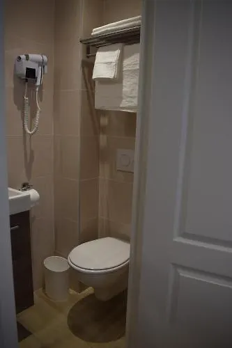Puy De Dome Hotel Paris