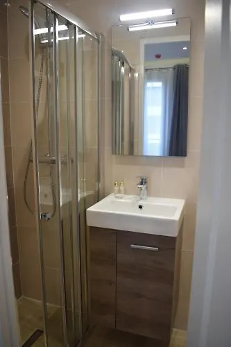 Puy De Dome Hotel