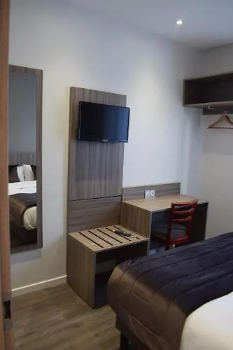 Puy De Dome Hotel